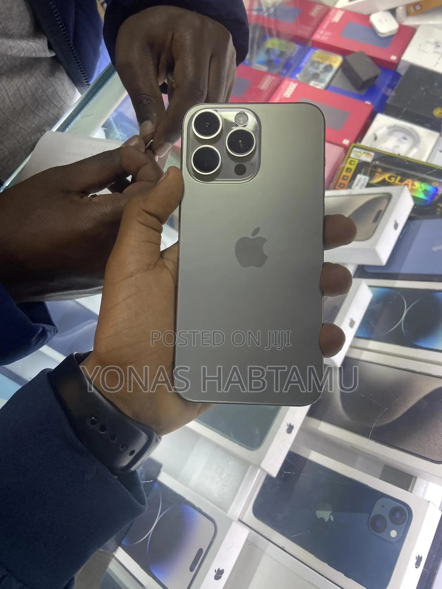 New Apple iPhone 15 Pro Max 256 GB