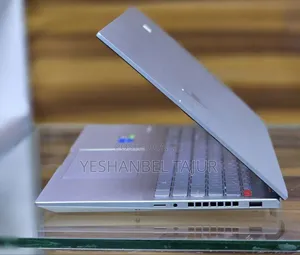 Photo - New Laptop Asus Vivobook 16 16GB Intel Core I7 SSD 512GB