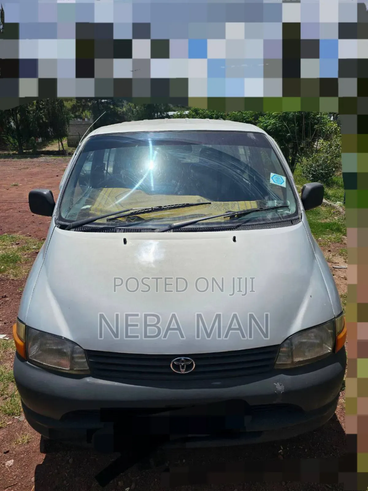 Toyota HiAce 1998 Silver