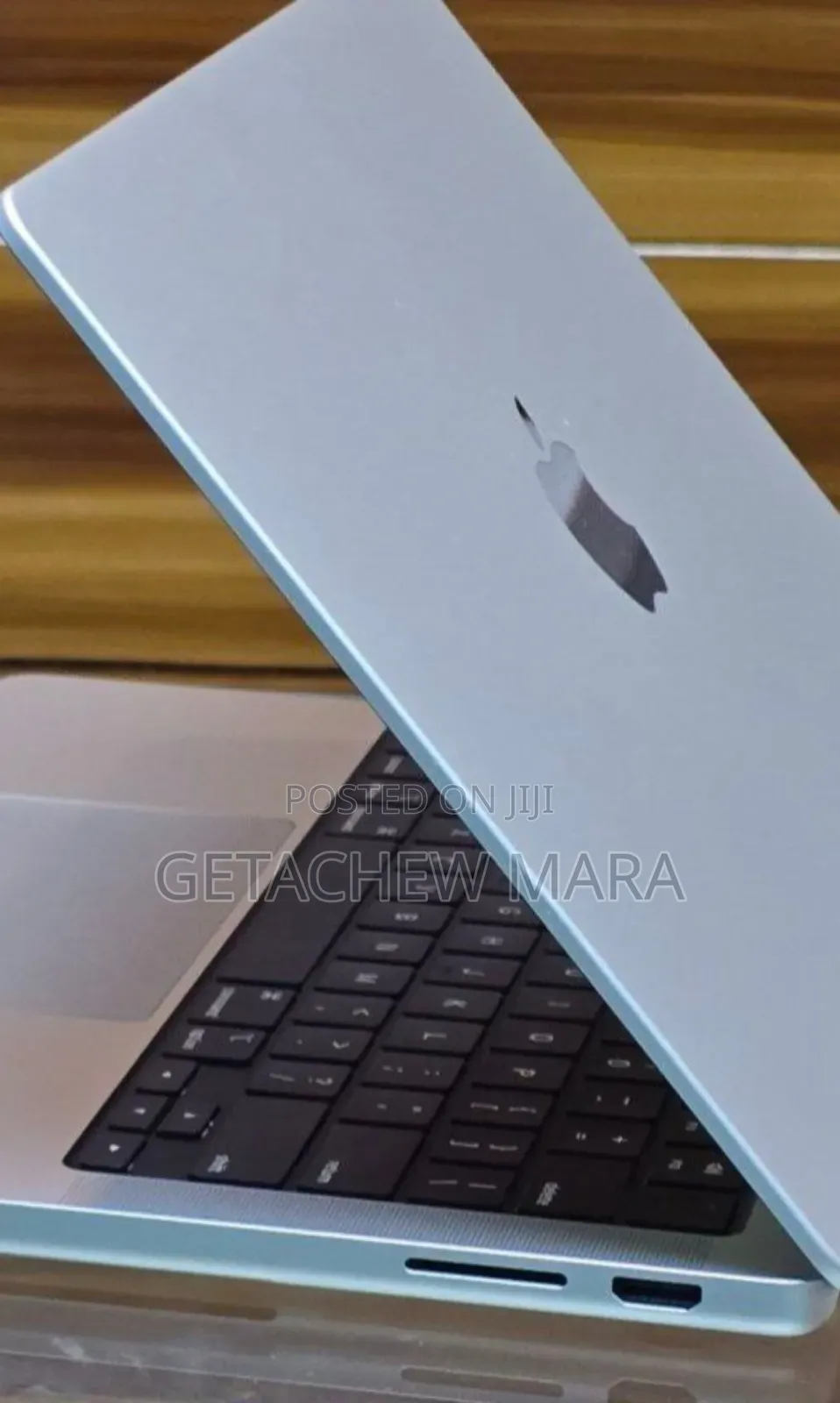 New Laptop Apple MacBook Pro M1 8GB Intel Core I5 SSD 512GB