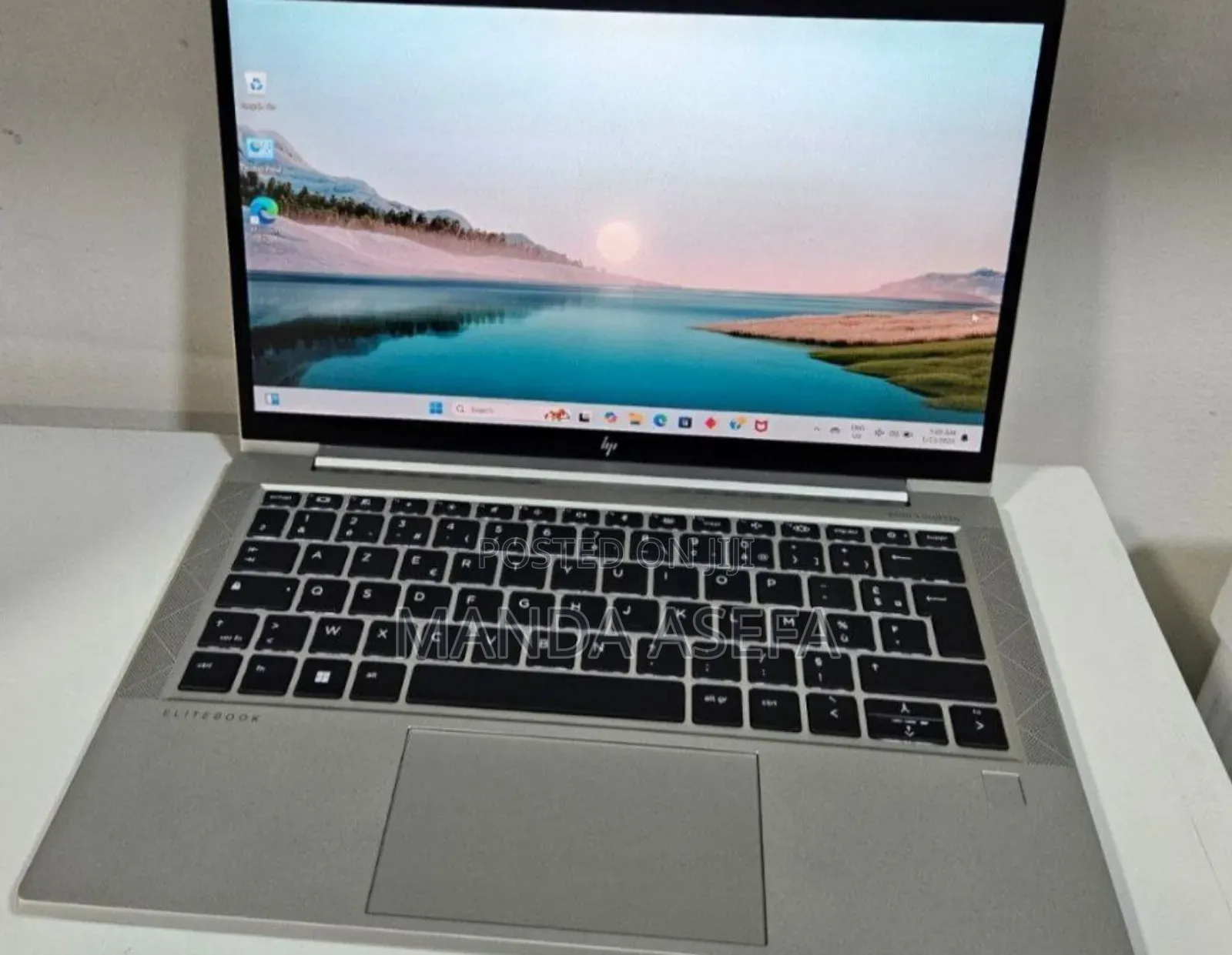 New Laptop HP EliteBook 830 G8 16GB AMD Ryzen 5 SSD 512GB