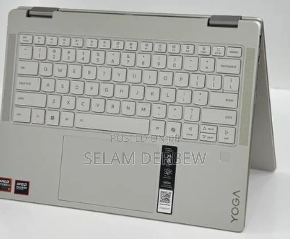 New Laptop Lenovo Yoga 7i 16GB Intel Core Ultra 7 SSD 1T