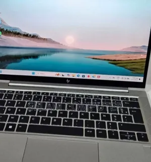 New Laptop HP EliteBook 830 G8 16GB AMD Ryzen 5 SSD 512GB