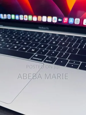 New Laptop Apple MacBook Pro 2017 16GB Intel Core I7 SSD 512GB