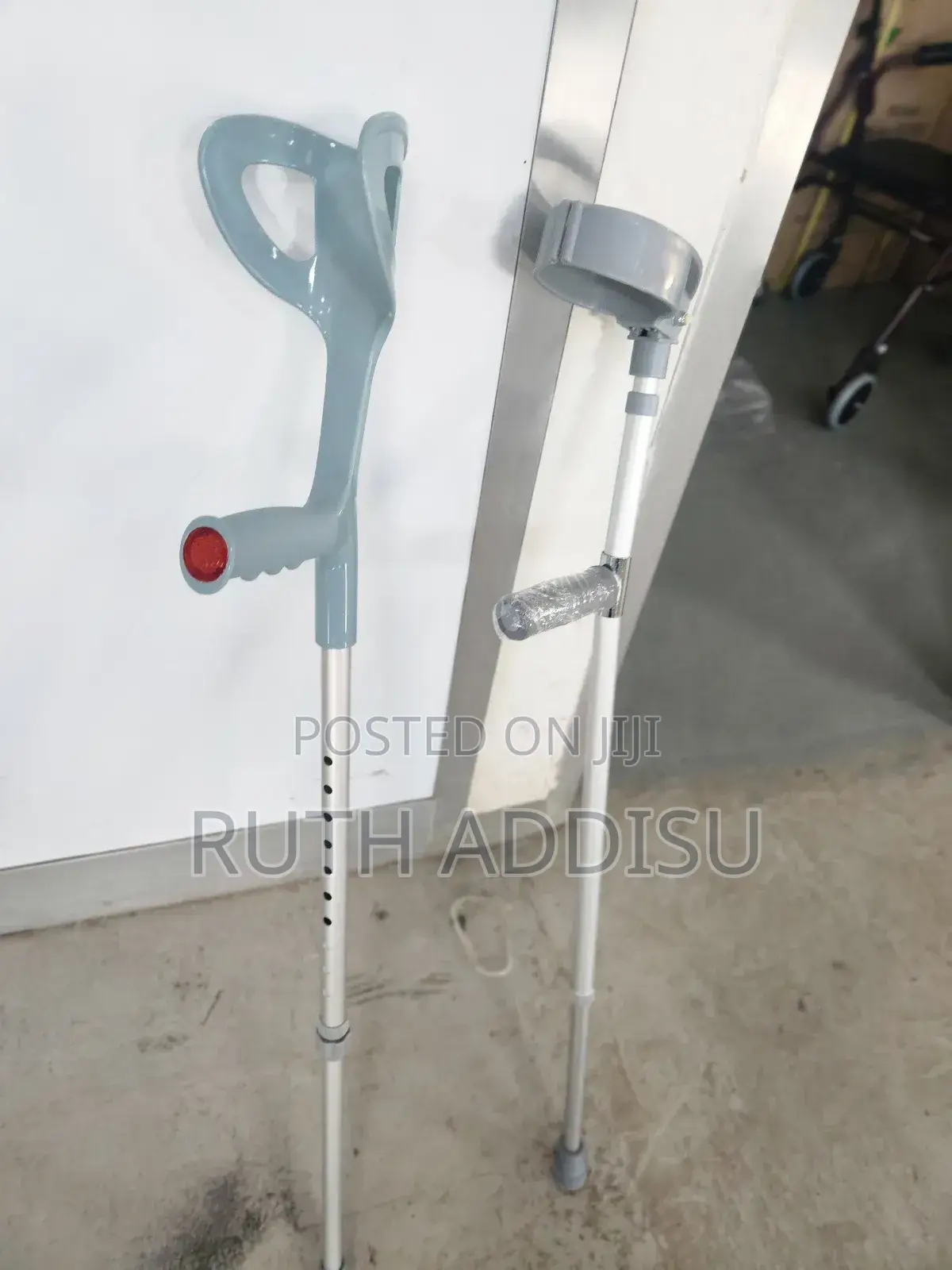Crutches盎然elbow Crutches Almunium可能crutches電腦new Crutches