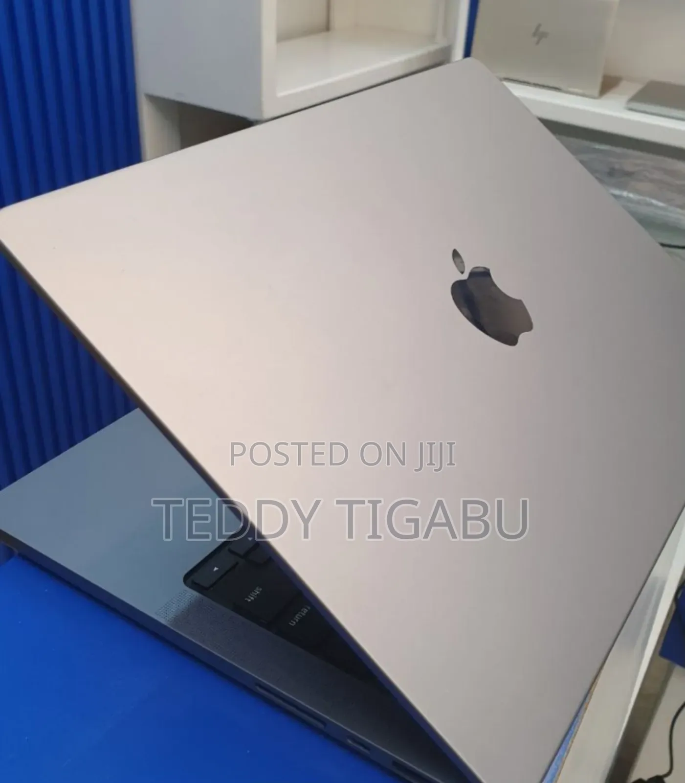 New Laptop Apple MacBook Pro 2021 M1 16GB Apple M1 SSD 1T