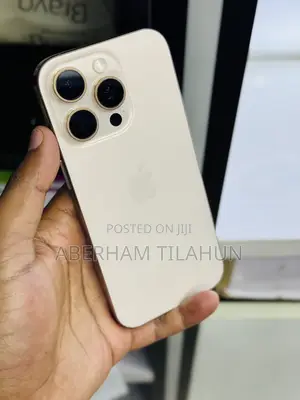 Apple iPhone 16 Pro 256 GB Gold