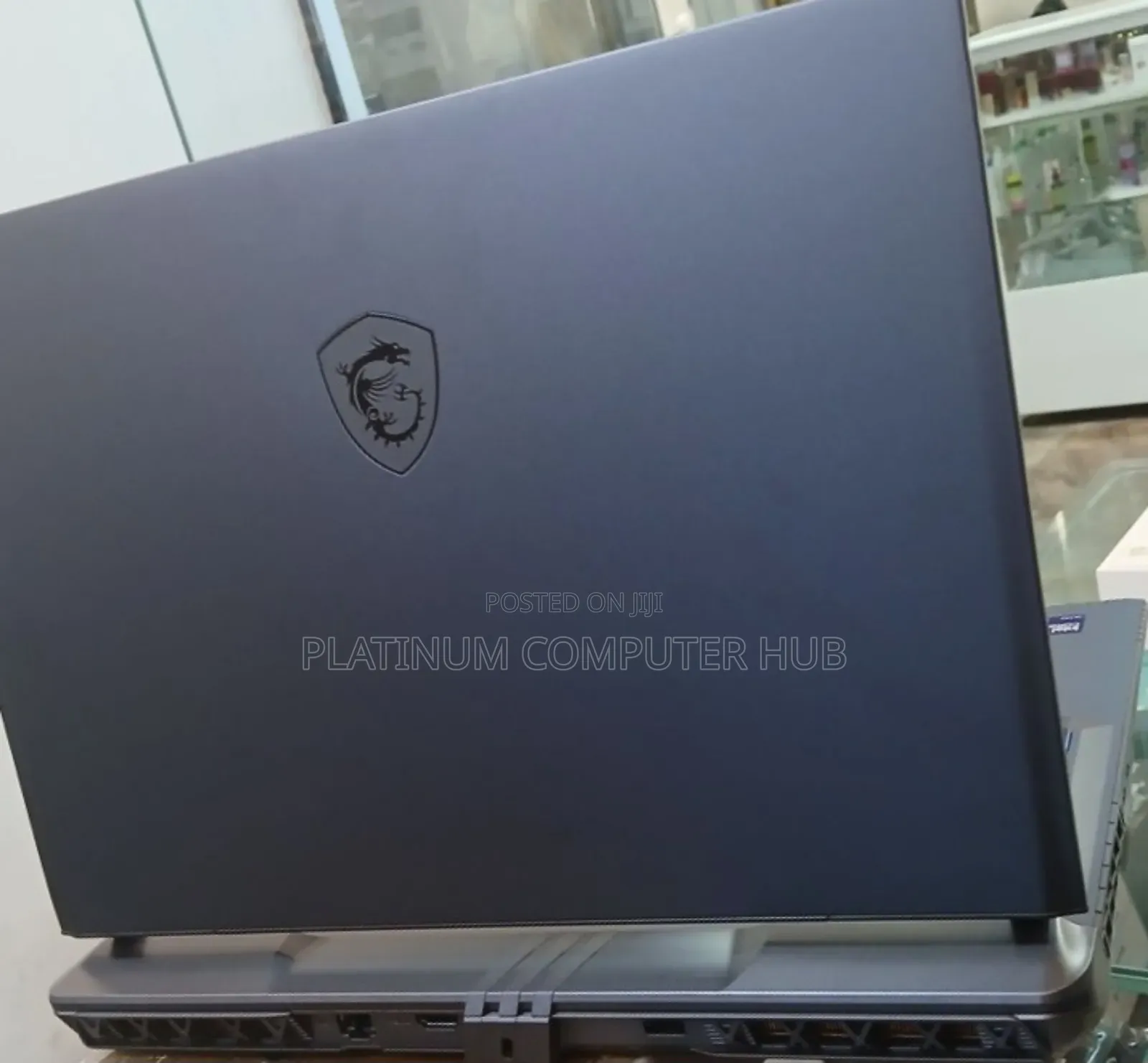 New Laptop MSI Vector 16 HX AI A2XWIG 16GB Intel Core Ultra 7 SSD 1T