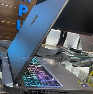 New Laptop MSI Vector 16 HX AI A2XWIG 16GB Intel Core Ultra 7 SSD 1T