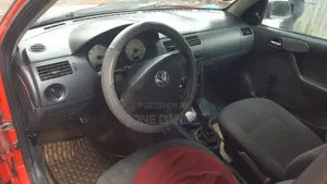 Volkswagen Golf 2005 Red