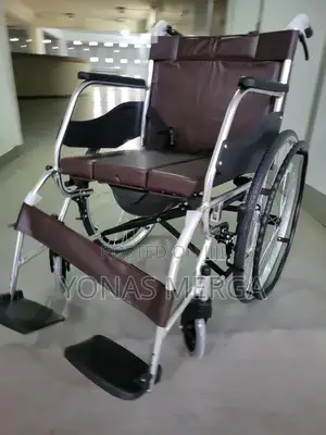Photo - Pot/Toilet Wheelchair咳ووwheelchair合ذwheelchair~~Wheelchair