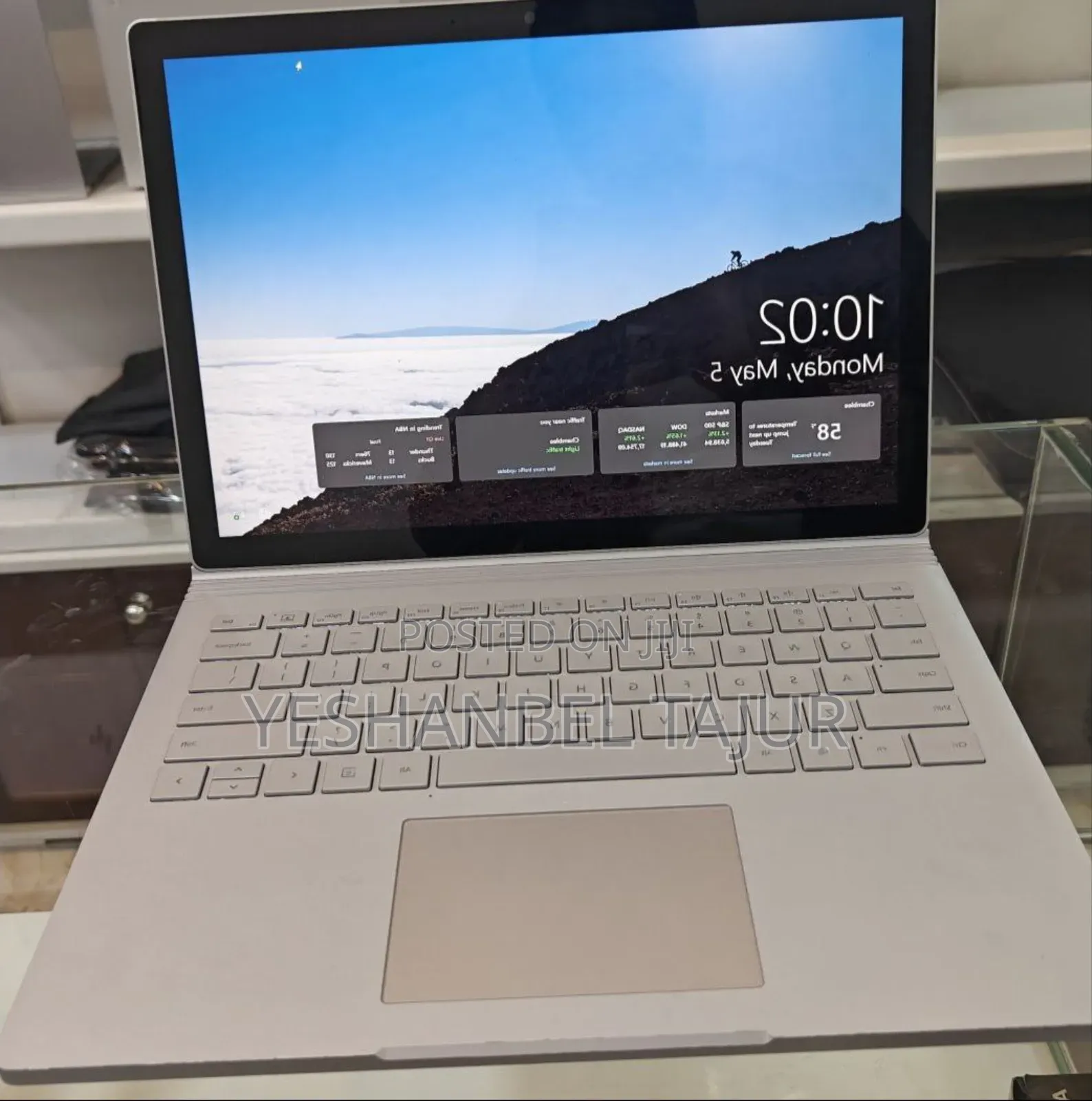 New Laptop Microsoft Surface Book 3 16GB Intel Core I7 SSD 256GB