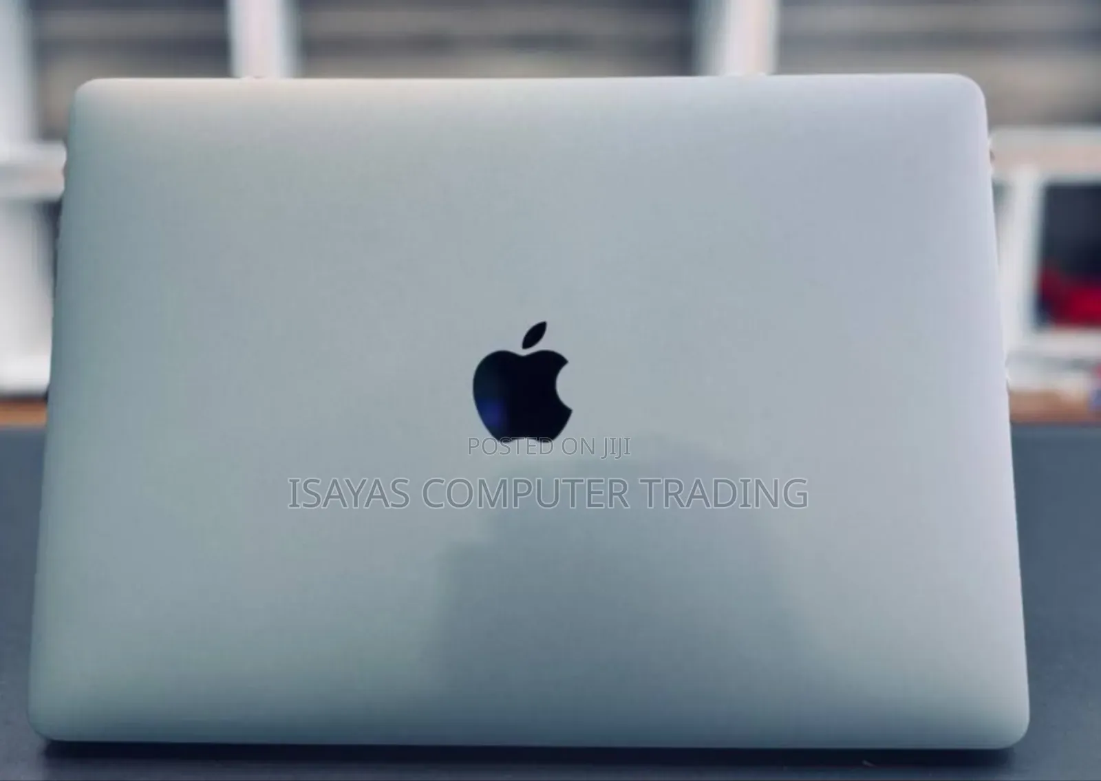 New Laptop Apple MacBook Pro 2017 8GB SSD 256GB