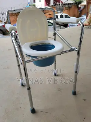 Photo - Toileting Aids Chairغ如illnesses, Injuries疚~ or Disabilities