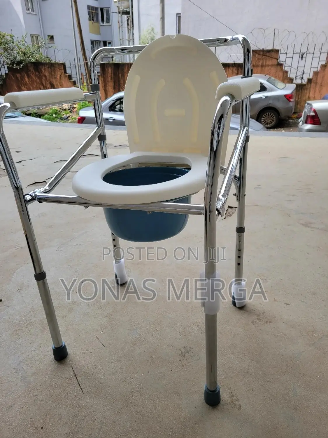 Toilet Chair٦٦古shower○The Frame Is Easy to Clean and the Pan