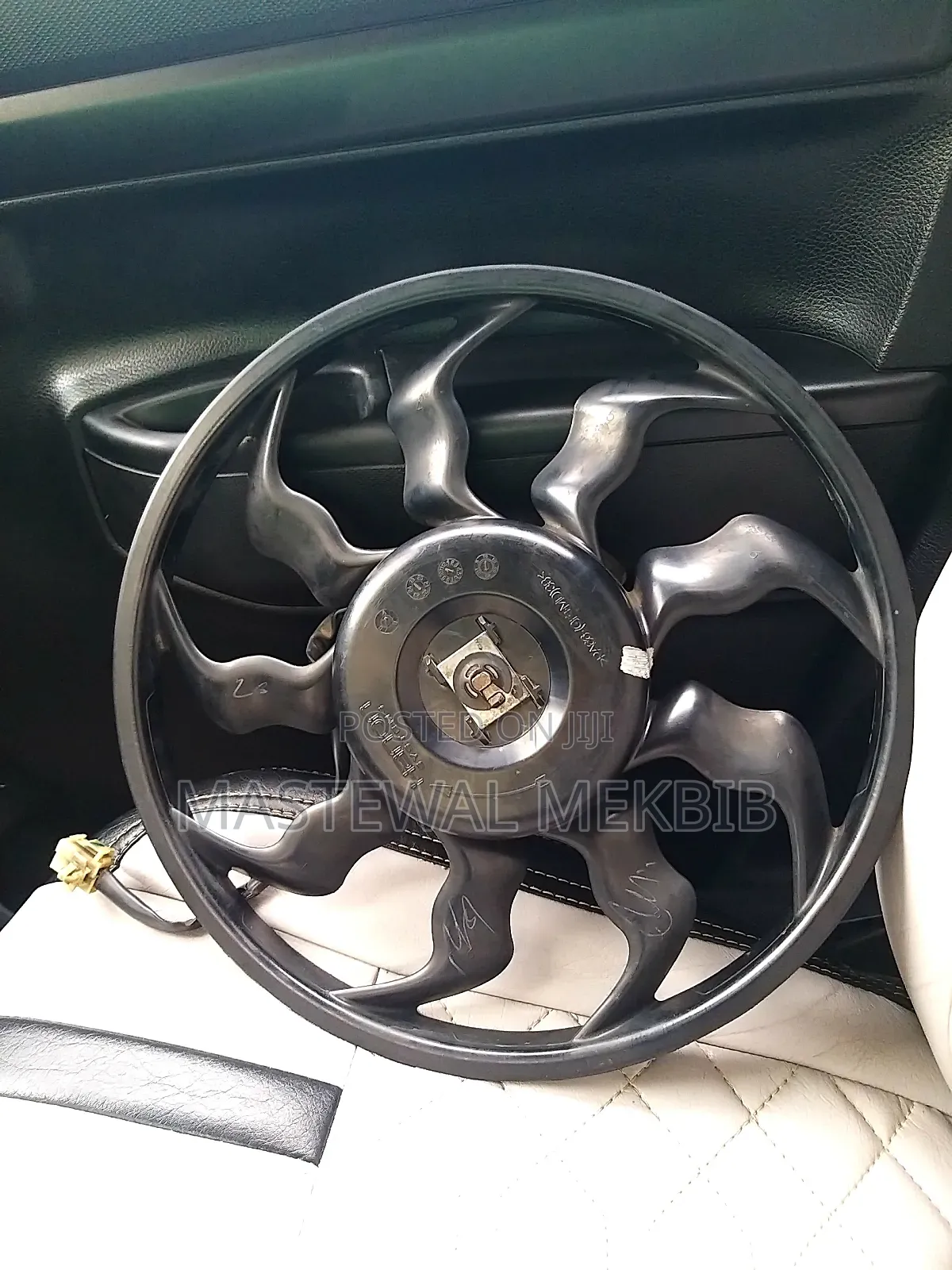 Suzuki Spresso Fan and Dinamo