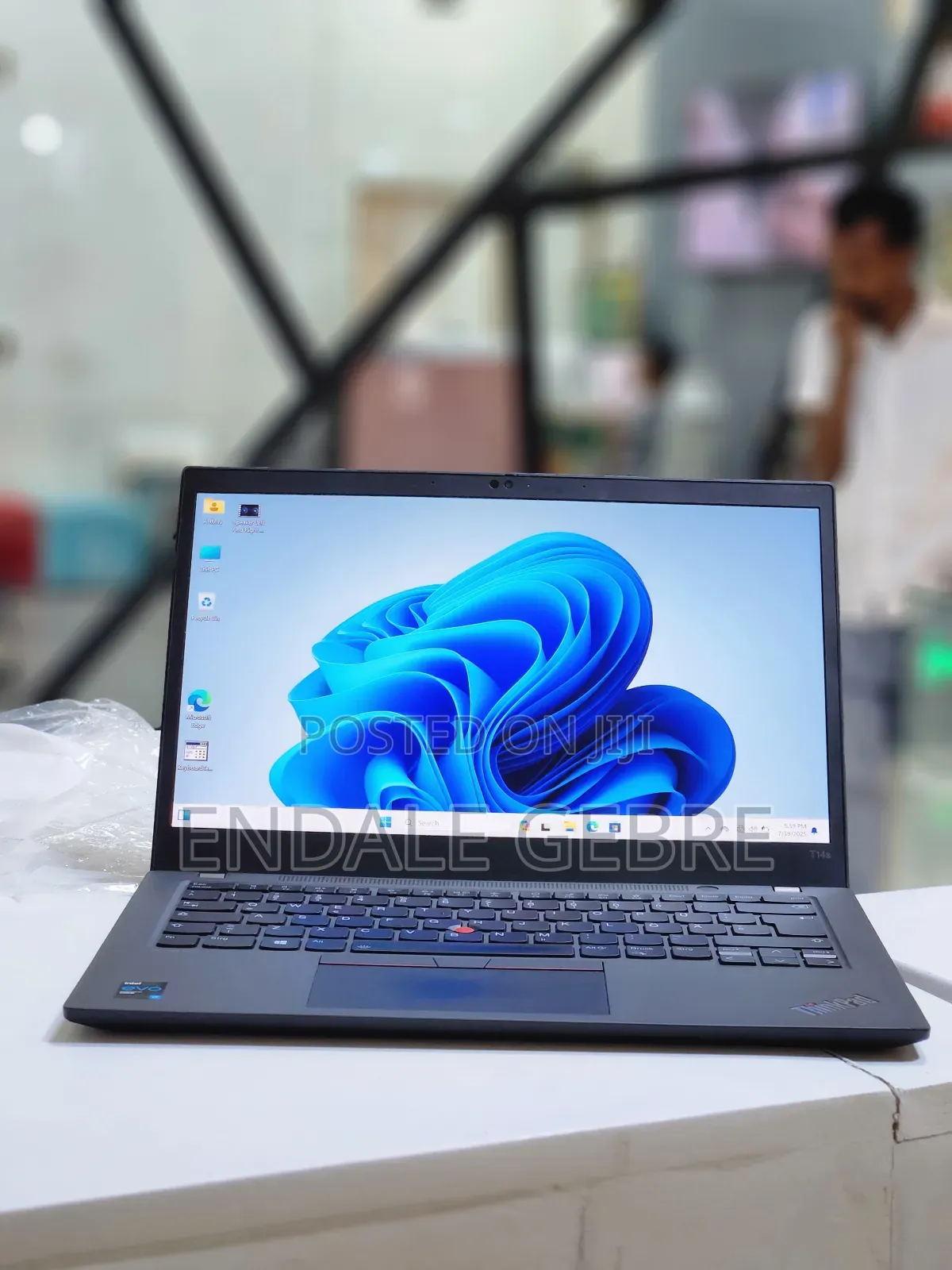 New Laptop Lenovo Thinkpad T14s Gen 2 16GB Intel Core I7 SSD 512GB