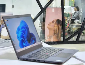 New Laptop Lenovo ThinkPad T14 16GB Intel Core I7 SSD 512GB