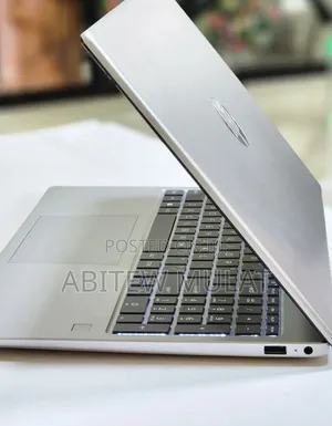 New Laptop HP Stream Notebook 16GB Intel Core I7 SSD 1T