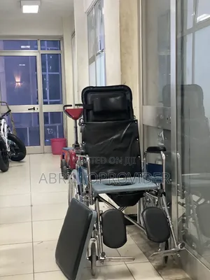 Photo - Wheelchair口口wheelchair水水wheelchair水卜wheelchair手手wheelchair山山
