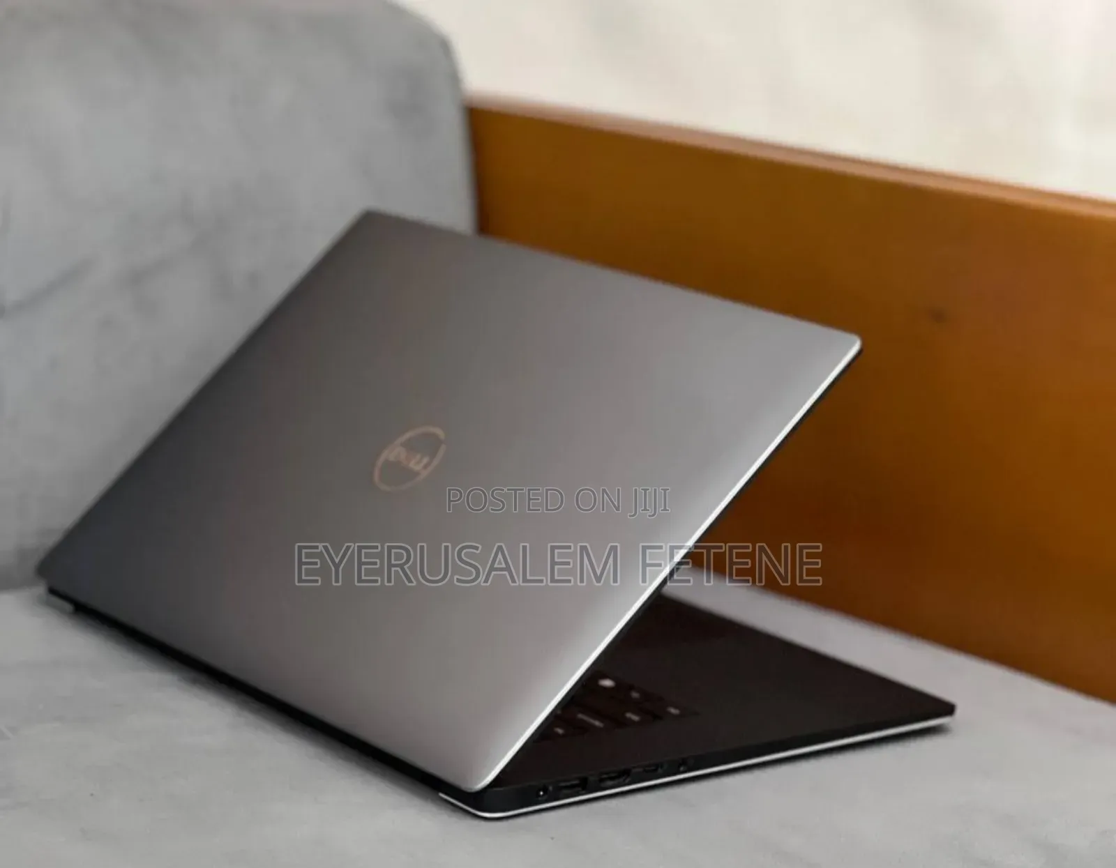 New Laptop Dell Precision 5540 16GB Intel Core I5 SSD 256GB