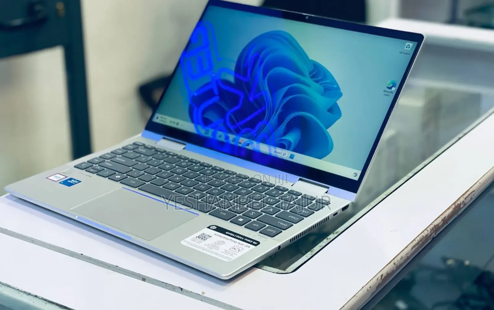 New Laptop HP Envy X360 8GB Intel Core I5 SSD 512GB