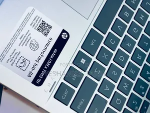 New Laptop HP Envy X360 8GB Intel Core I5 SSD 512GB