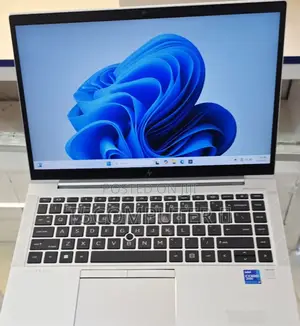 New Laptop HP EliteBook 840 G8 16GB Intel Core I7 SSD 512GB