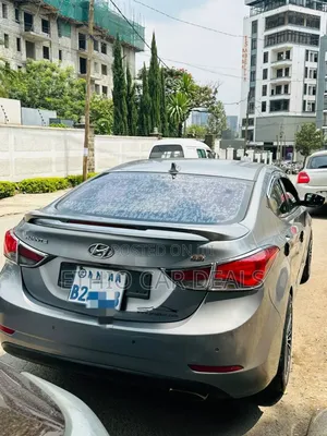 Hyundai Avante 2014 Silver