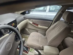 Toyota Corolla 2005 Gold