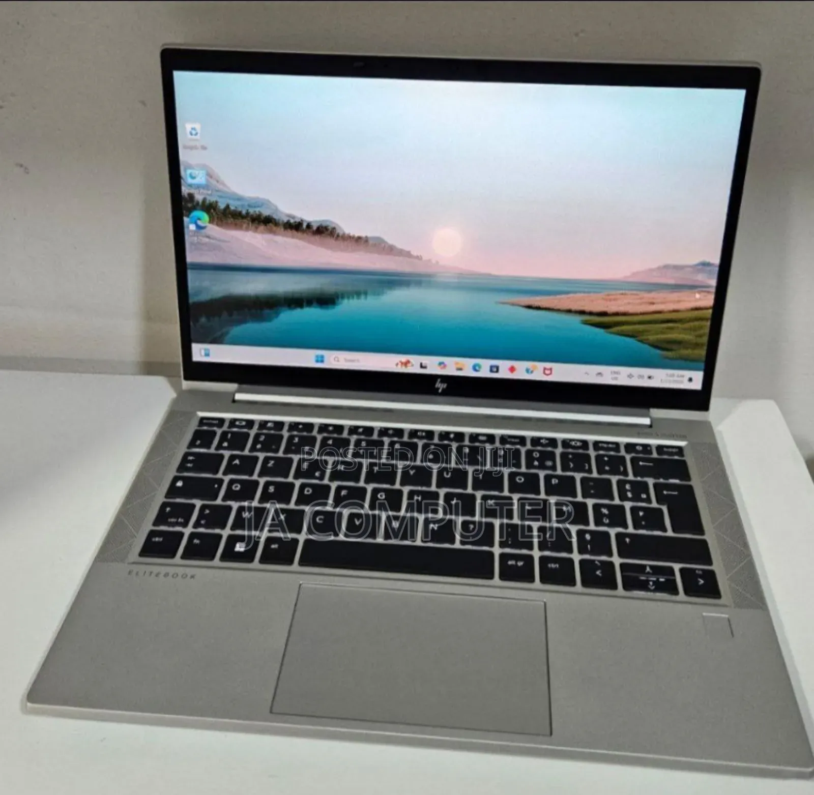 New Laptop HP EliteBook 835 G7 16GB AMD Ryzen 5 SSD 512GB