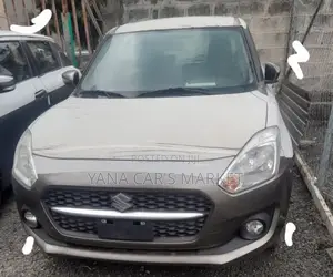 New Suzuki Swift 2022 Gray