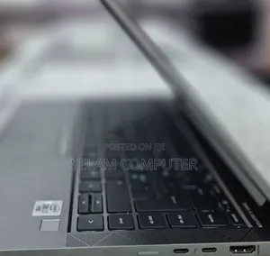 New Laptop HP ZBook Studio G3 32GB Intel Core I7 SSD 1T