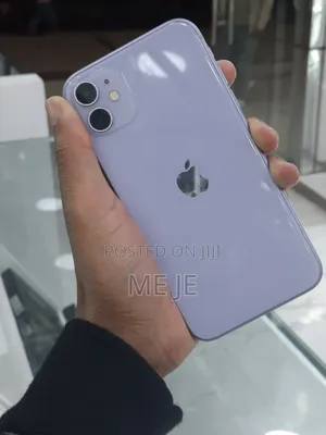 Photo - Apple iPhone 11 128 GB Gray