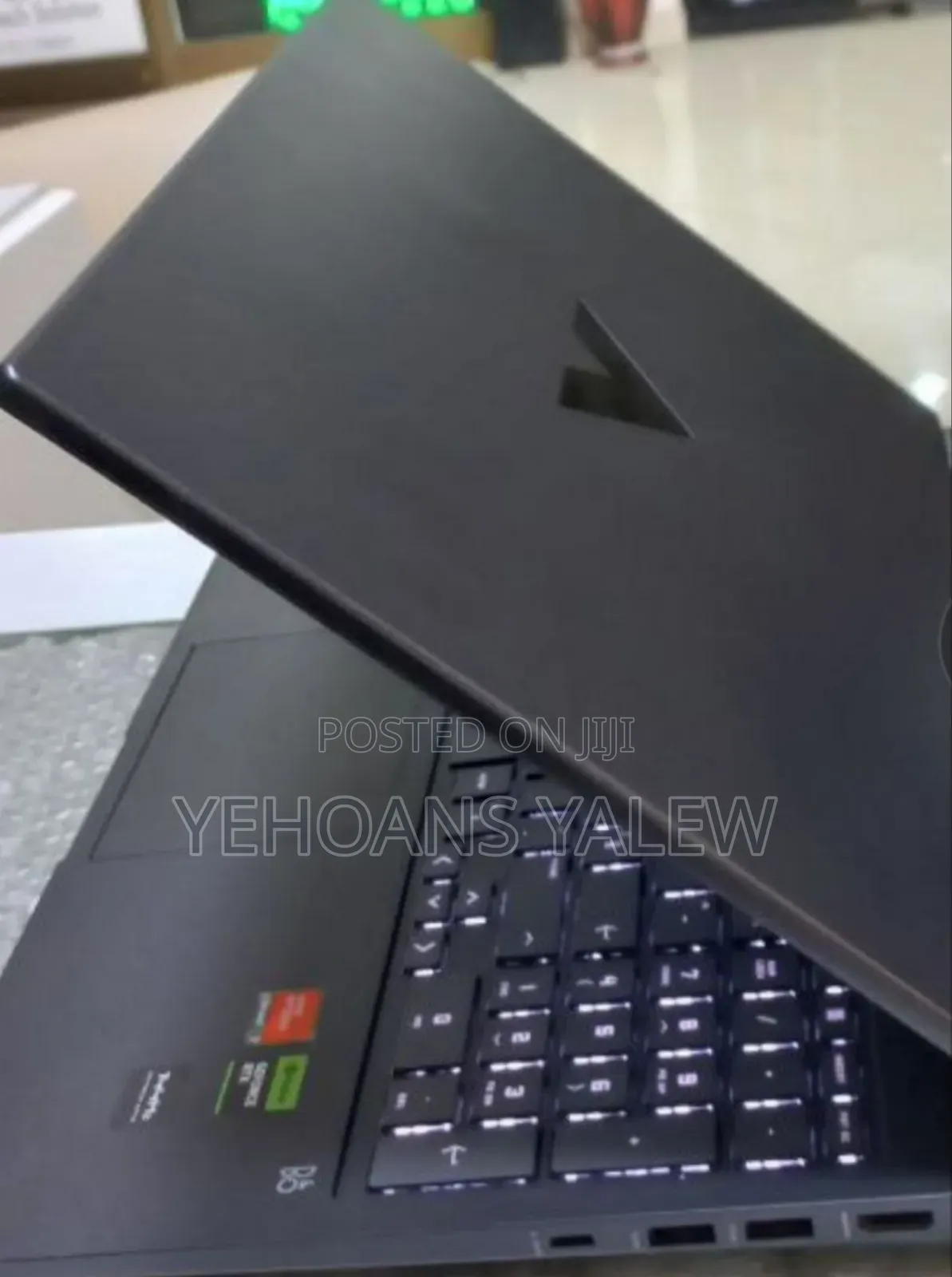 New Laptop HP Victus 15 16GB AMD Ryzen 7 SSD 1T