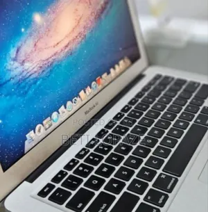 New Laptop Apple MacBook Air 4GB Intel Core I5 SSD 128GB