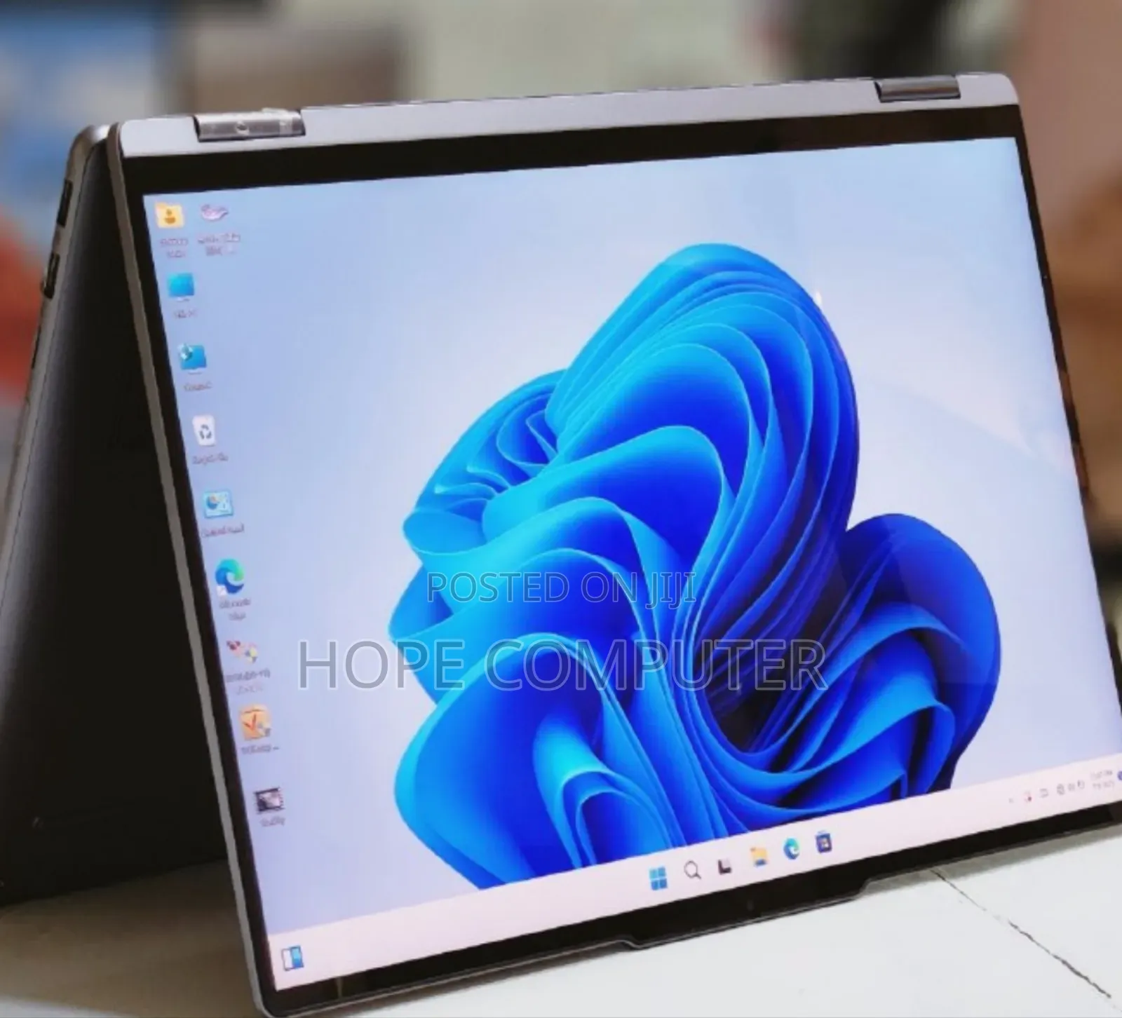 New Laptop Lenovo Yoga 7i 16GB Intel Core I7 SSD 1T