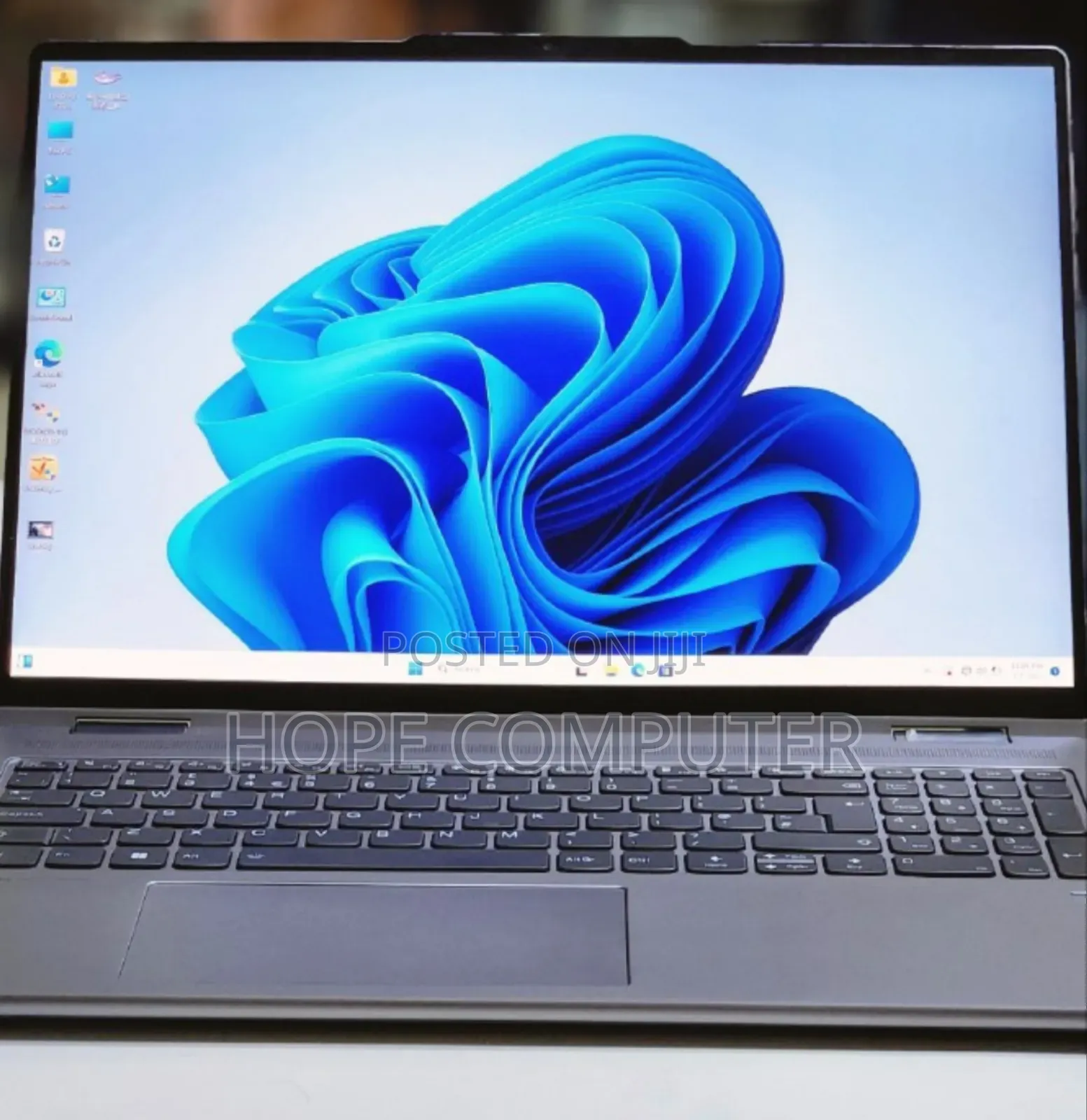 New Laptop Lenovo Yoga 7i 16GB Intel Core I7 SSD 1T