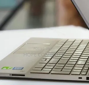 Photo - New Laptop HP Pavilion 15 8GB Intel Core I7 SSD 512GB