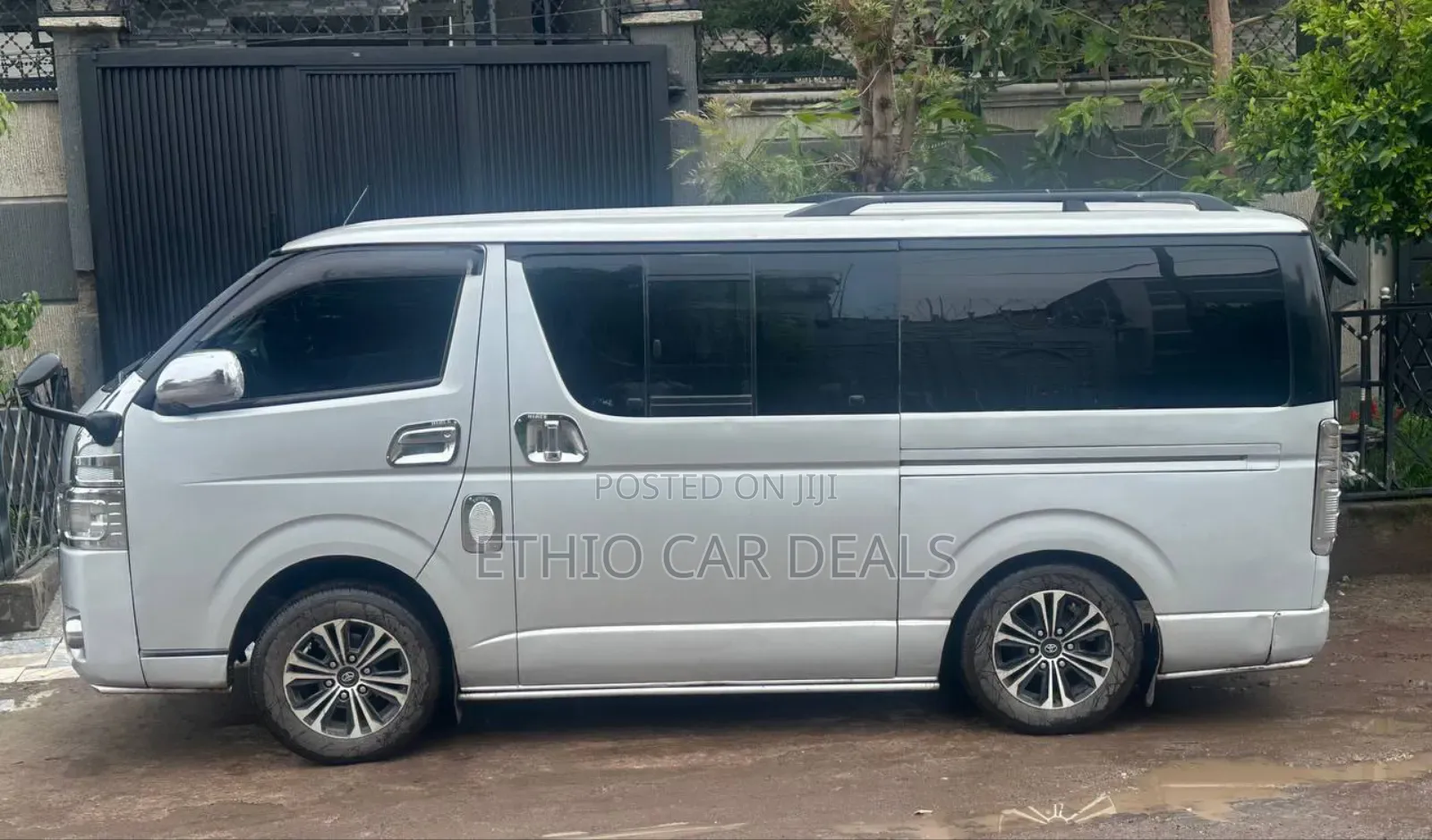 Toyota HiAce 2008 Silver