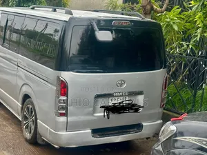 Toyota HiAce 2008 Silver