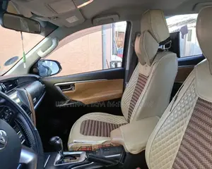 Toyota Fortuner 2022 Beige