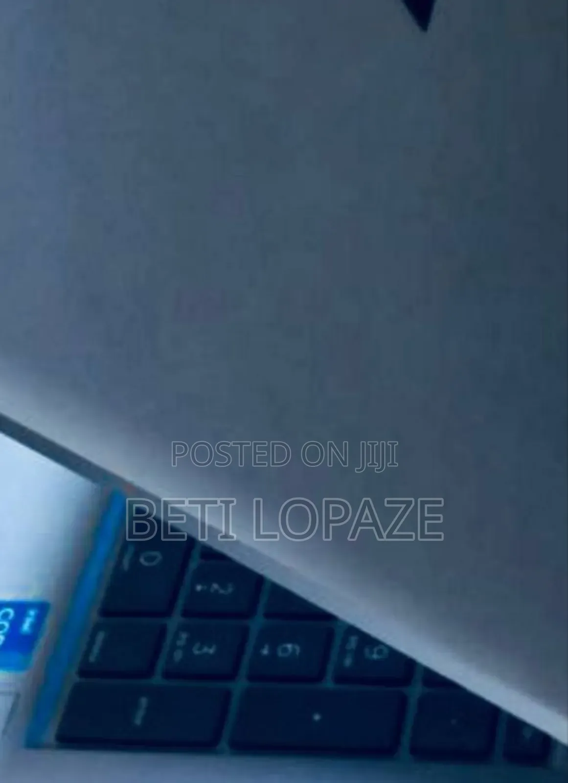 New Laptop HP ZBook Firefly G8 16GB Intel Core I7 SSD 256GB