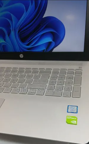 Photo - New Laptop HP 8GB Intel Core I7 SSD 256GB