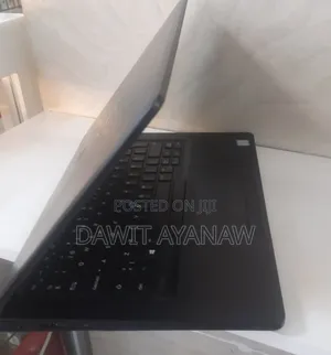 Photo - New Laptop Dell 8GB Intel Core I5 SSD 256GB