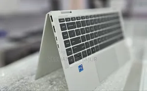 Photo - New Laptop HP EliteBook 1040 G8 16GB Intel Core I7 SSD 512GB