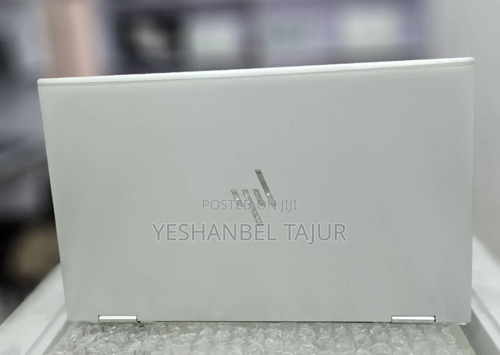 New Laptop HP EliteBook 1040 G8 16GB Intel Core I7 SSD 512GB