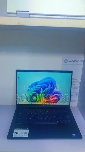 New Laptop HP 16GB Intel Core Ultra 7 SSD 1T