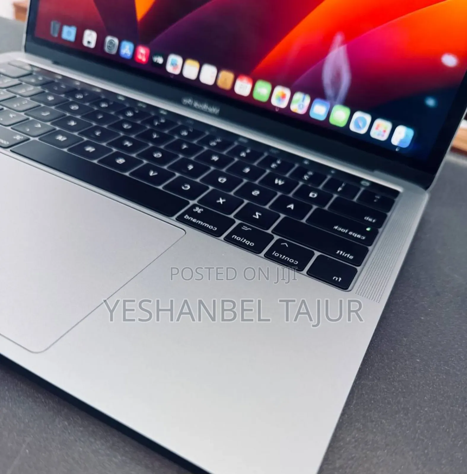 New Laptop Apple MacBook Pro 2017 8GB Apple M1 Pro SSD 256GB