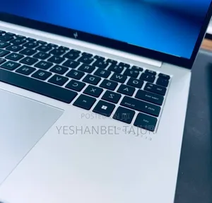 New Laptop HP 16GB Intel Core i7 SSD 512GB